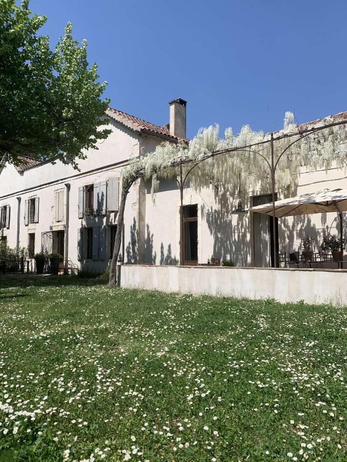Mas Carita Bed and Breakfast Cabannes Εξωτερικό φωτογραφία